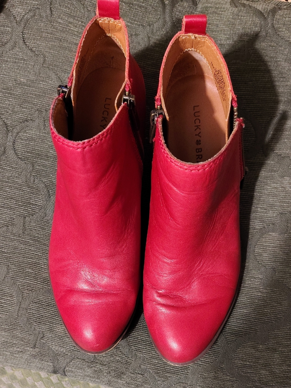 Lucky Brand Fuchsia Leather Ankle Booties with Side Zippers